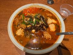 -粉八·云南米线·建水烧烤(常熟路店)