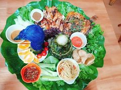 -沐毫傣泐云南菜孔雀宴•手抓饭傣味烧烤(曼听公园店)