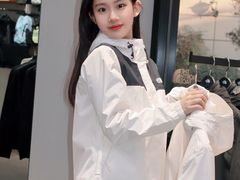 -王府井奥莱临潼小镇(临潼店)