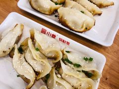 -小姜锅贴(凤凰街店)