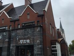 -钟书阁(松江泰晤士小镇店)