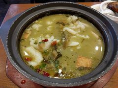 -周鱼小馆石锅酸菜鱼(活力汇店)