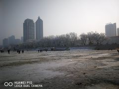 -人民防洪胜利纪念塔