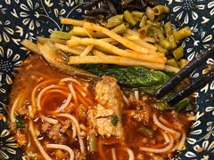 七爷螺蛳粉-螺世纪螺蛳粉·桂味小排档(裕德店)