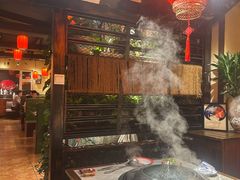 -小媳妇铁锅炖(安华街店)