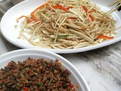 -蔼若春.传承三十年云南菜(金碧公园店)