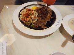 -豪客来牛排(中央花苑店)