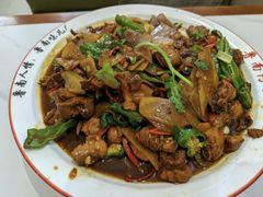 -鲁南仔·滕州炒鸡(经三路店)
