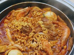 -三清洞摩西韩式年糕火锅(威高广场店)