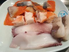 -金滏山·烤肉海鲜火锅自助(襄阳万达店)