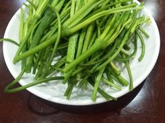 -菌之家·专业纯野生菌火锅·特色炒菌