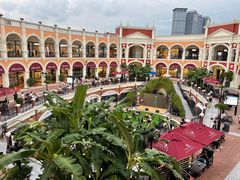 -佛罗伦萨小镇广佛名品奥特莱斯(疏港路店)