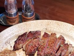 -MONICH牛排融合餐厅(和义大道购物中心店)