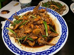 老头儿油爆河虾-老头儿油爆虾·知味杭州(爱琴海购物中心)