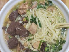 -文山荷鲜居(翠湖店)