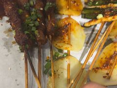 -李双猪·小龙虾·烧烤·羊肉煲(乐山店)