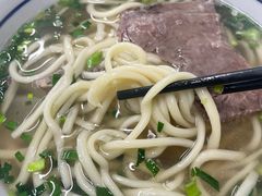 -云峰金顶兰州牛肉面(雄越店)