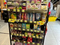 -喜士多便利店(上海虹桥枢纽国展中心云和夜泊酒店店)