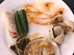 -圣丰索菲特·2 On 988 Café 自助餐厅