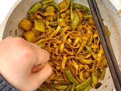 -内蒙焖面大盆骨餐馆(山大路店)