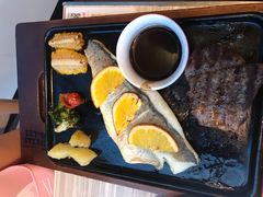 -必胜客(大坪英利店)