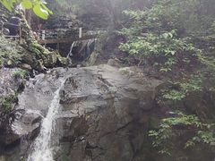 -藏龙百瀑风景区