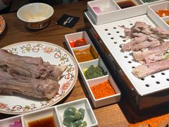 -相约·羊村小馆非遗手抓肉(七一酱园店)