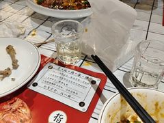-李双猪·小龙虾·烧烤·羊肉煲(乐山店)
