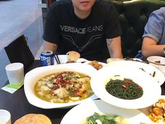 -老牌坊•鲁菜名店•地道济南菜(大观园商埠店)