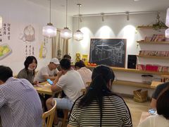 大堂-正南齐北·老街糯米团(洪崖洞店)