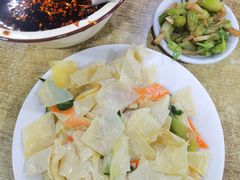 豆皮-正宗胖子抻面馆(岭东路店)