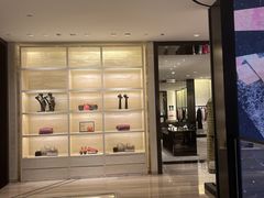-CHANEL(恒隆广场店)