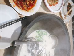 -陈大锅·岳阳鱼馆·地道岳阳菜(美食街店)