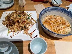 茶树菇炒鱿鱼-竹里馆·淮扬菜·功夫茶(老门东店)