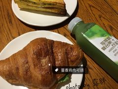 -星巴克臻选(上海长风大悦城店)