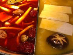 -湊湊火锅·茶憩(新中关购物中心店)