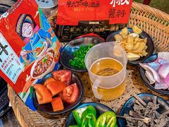 -刘姐啤酒鱼民族演艺餐厅(西街总店)