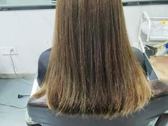 -首脑美容美发化妆美甲培训学校(长沙校区)