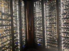 -wineapp葡萄酒餐吧(外滩金融中心店)