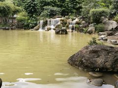 -丫沙底瀑布温泉