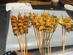 -卞二小串·鹤岗烧烤·坑烤(永定路店)