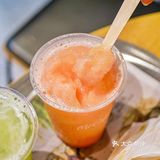 麦咖啡夏日新品来袭‼️高颜值雪冰第二杯半价