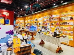 -西西弗书店&矢量咖啡(凯德晶萃广场店)