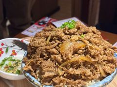 豪华五层牛肉饭-二丁目食堂(浑南花园城店)