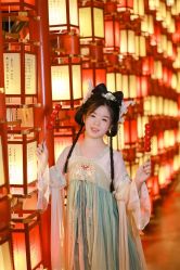 -支流映画摄影·汉服妆造跟拍(本宫来了银泰店)
