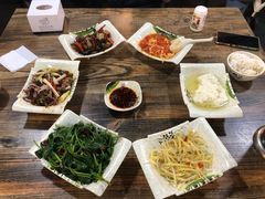 -丘艳豆花饭(国泰广场店)