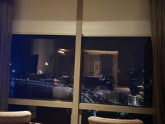 -上海外滩茂悦大酒店