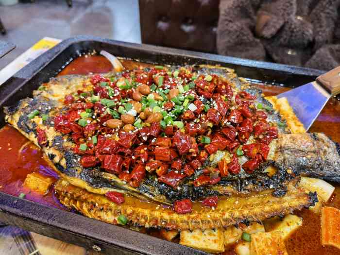 馋火炉鱼-"地址在花漫里广场,正巧在附近办事看到有活.