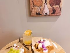 -C.Y Cafe
