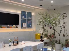 -山与蓝·轻糖鲜果蛋糕(勒泰店)